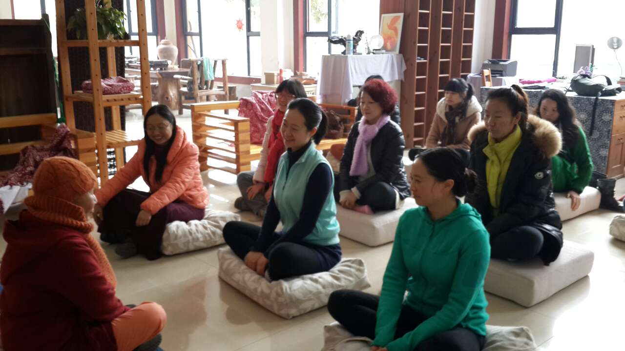 Chengdu yoga for teachers and parents