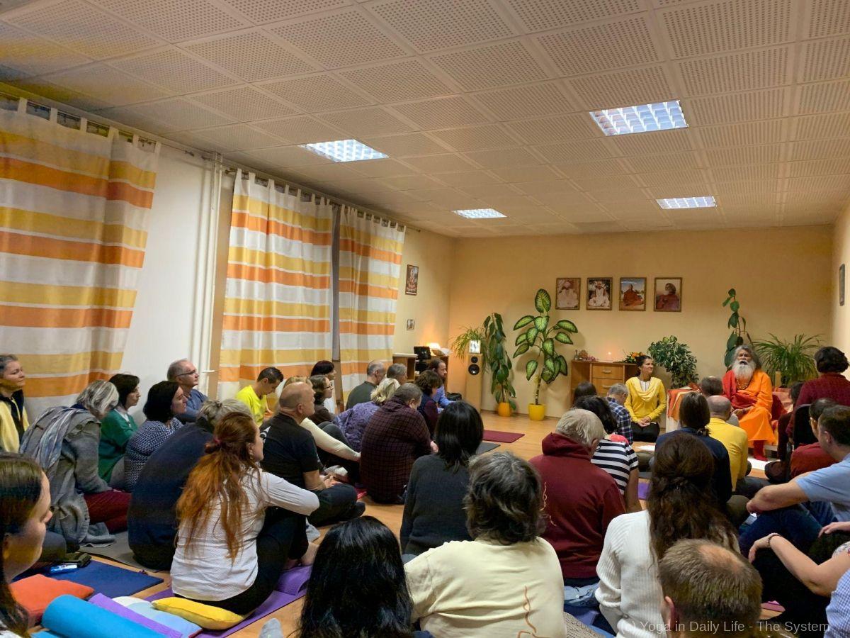 satsang in ashram in poprad