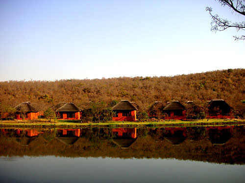 Bungalows at Intundla Game Lodge