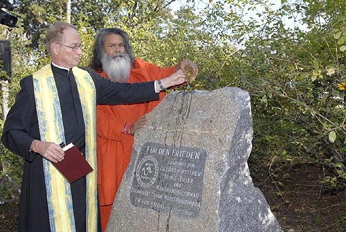 Planting of a World Peace Tree and inauguration of a Peace Memorial Stone in Vienna, Austria