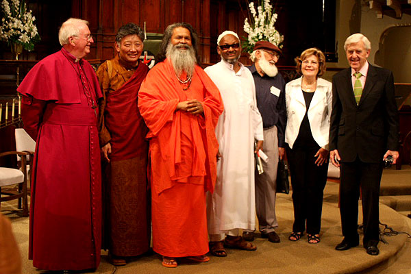 Sharing the Wisdom of Religious Traditions: Bishop John Bayton – Anglican, Lama Choedak Rinpoche – Buddhist, Vishwaguru Mahamandaleshwar Paramhans Swami Maheshwarananda – Hindu, Sheik Isse Muse – Islam, Rev Francis McNab – Executive Minister Uniting Church